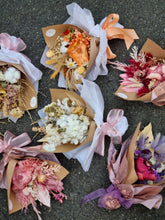 Load image into Gallery viewer, Small Preserved Bouquet