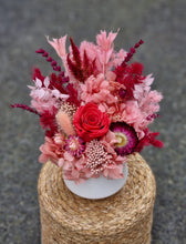 Load image into Gallery viewer, Pink + Red Preserved Arrangement