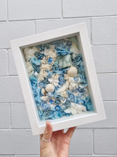 Load image into Gallery viewer, Framed Florals