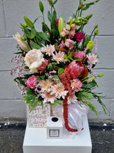 Load image into Gallery viewer, Pastel Posy Bag Arrangement